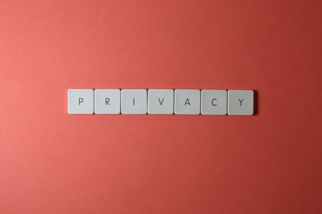Cómo detectar permisos innecesarios y proteger los datos personales en apps