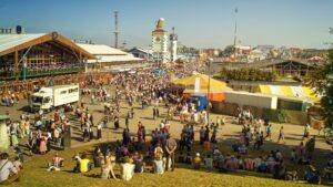 El turismo de congresos y festivales redefine ciudades medias y su oferta turística